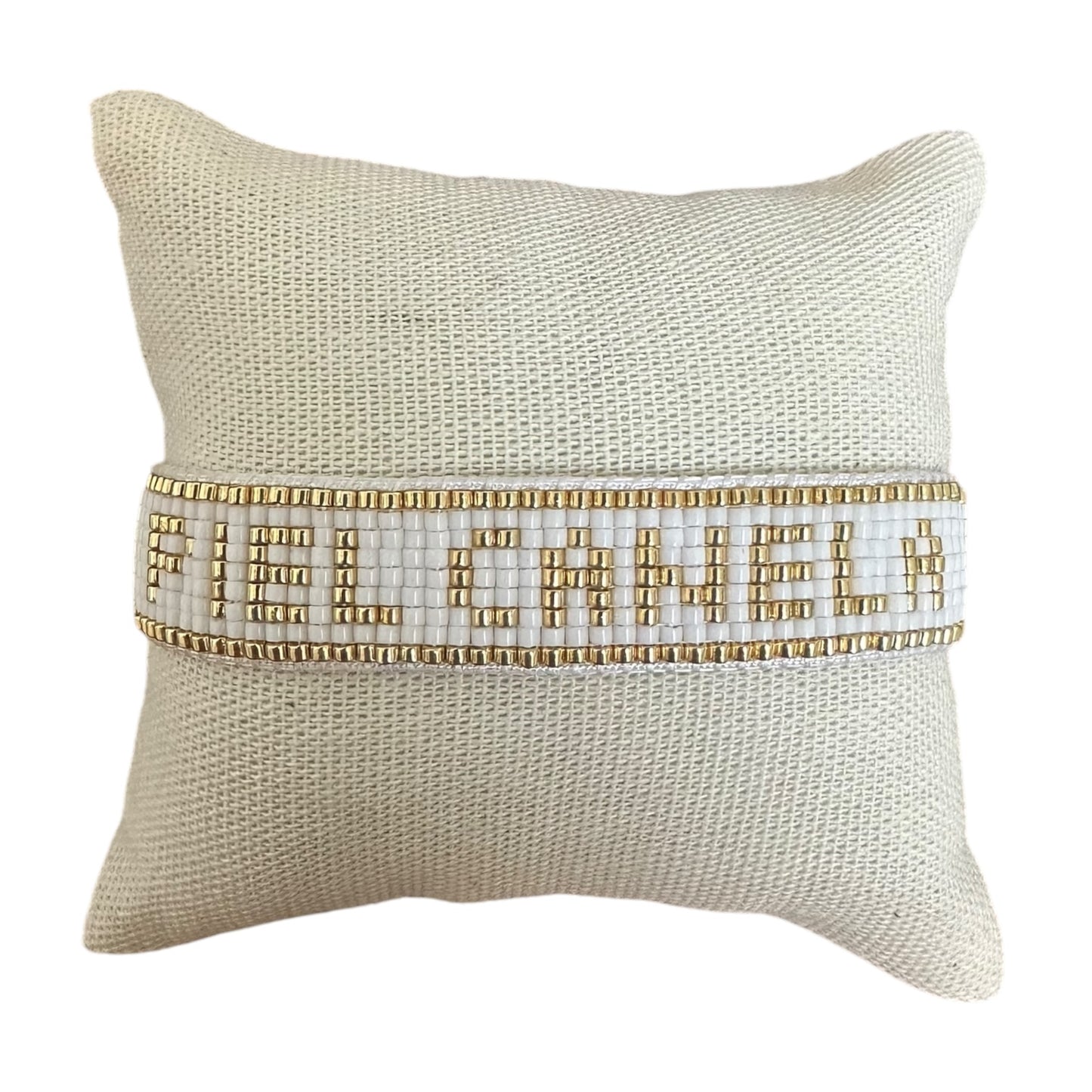 Brazalete frase "PIEL CANELA"