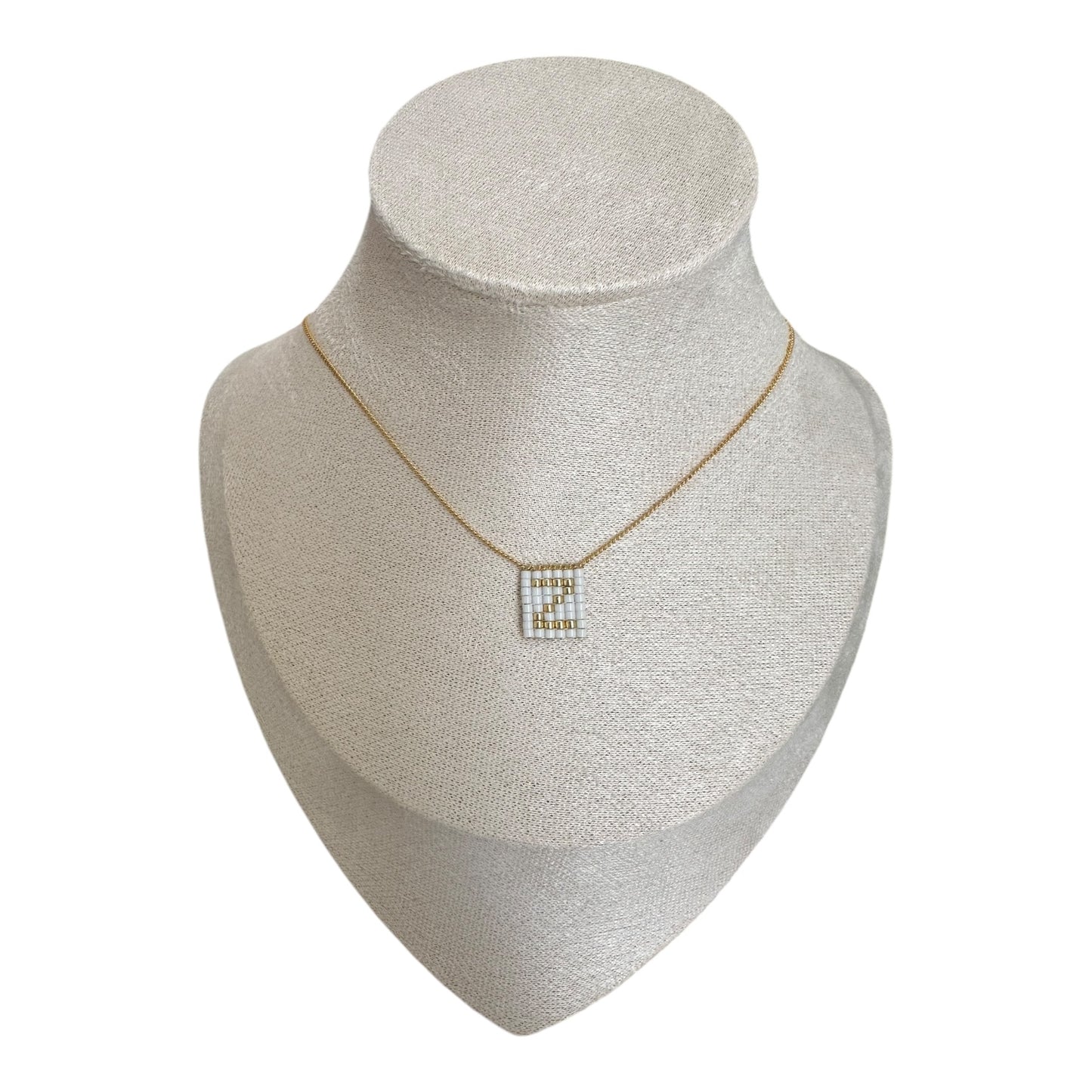 Collar INICIALES mini en blanco