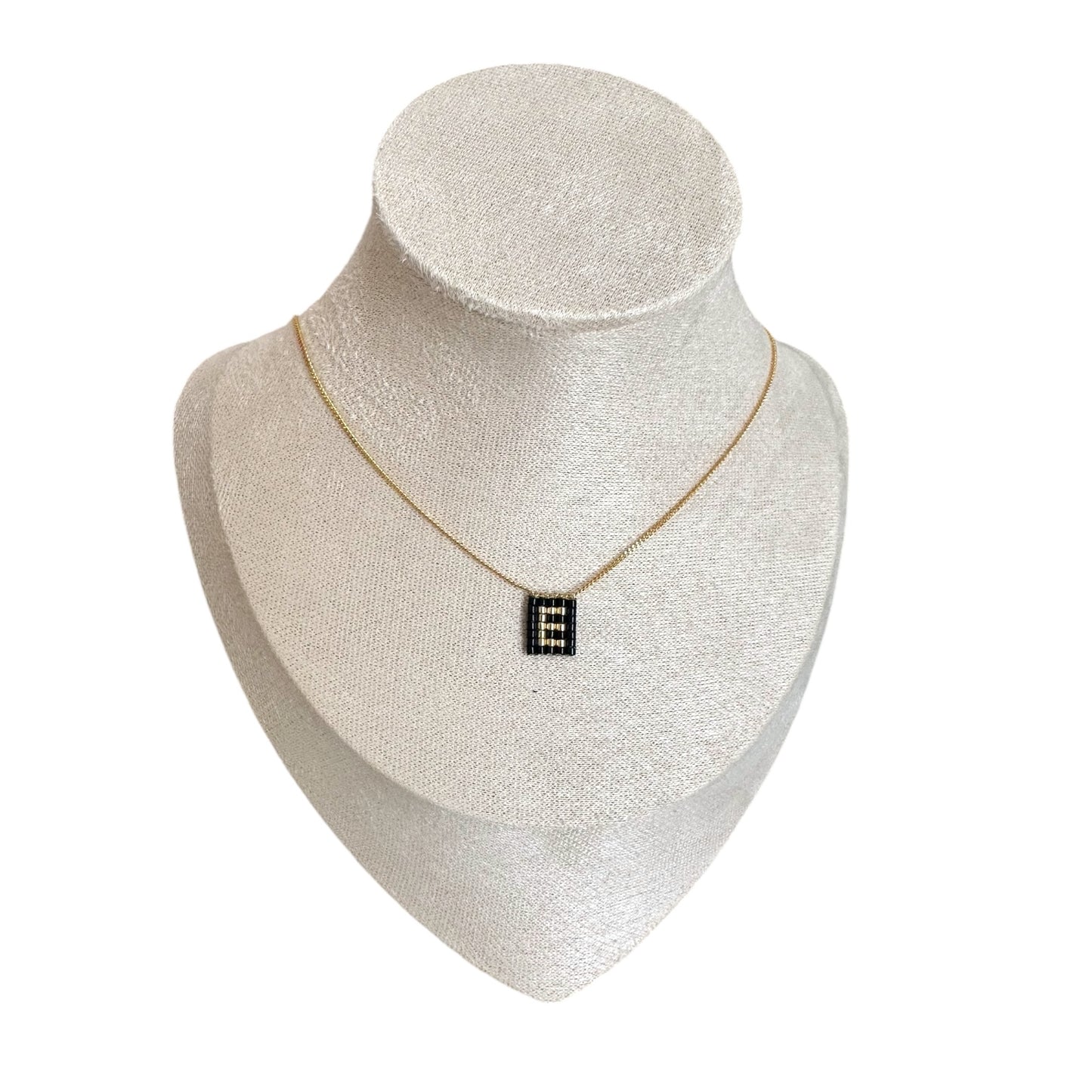 Collar INICIALES mini en negro