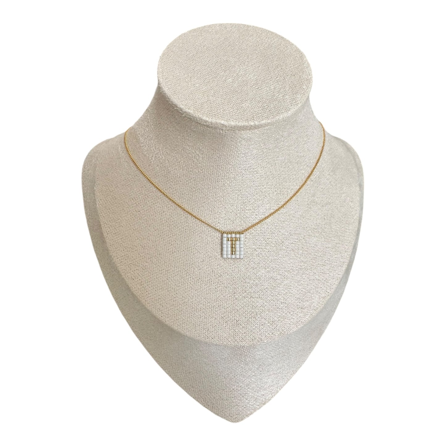Collar INICIALES mini en blanco