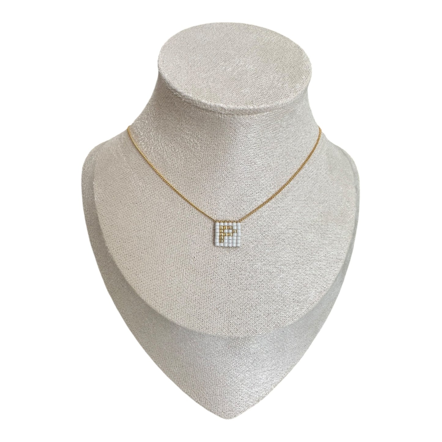 Collar INICIALES mini en blanco