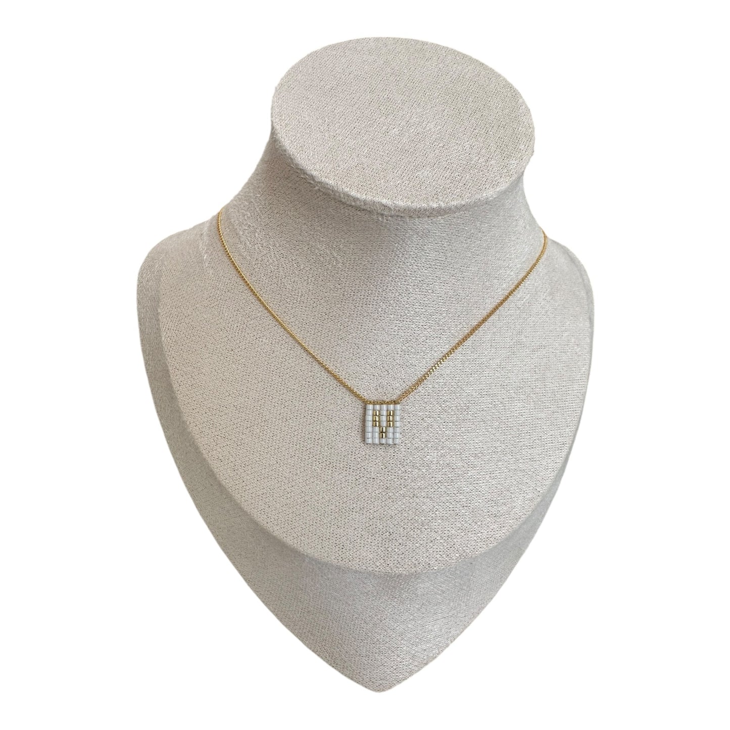 Collar INICIALES mini en blanco