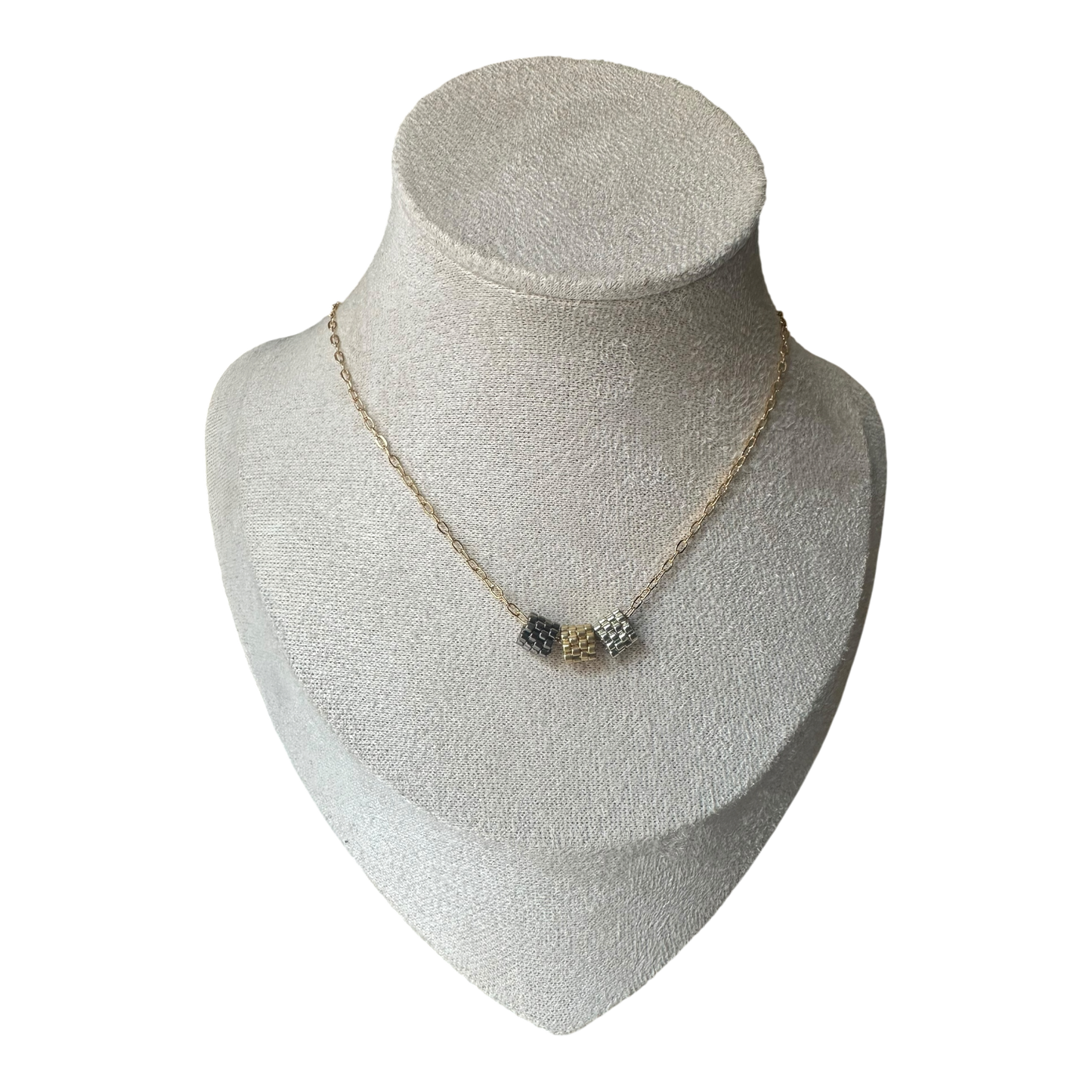 Collar Trini