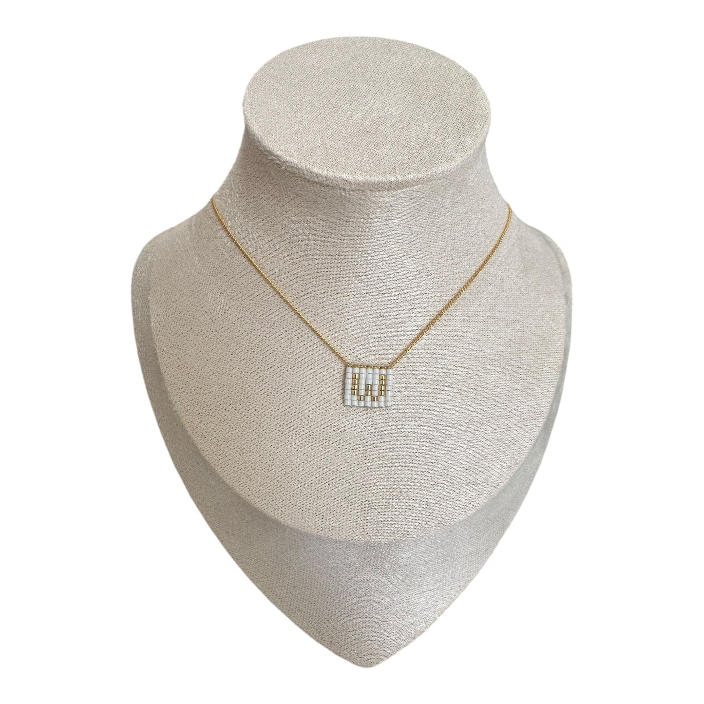 Collar INICIALES mini en blanco