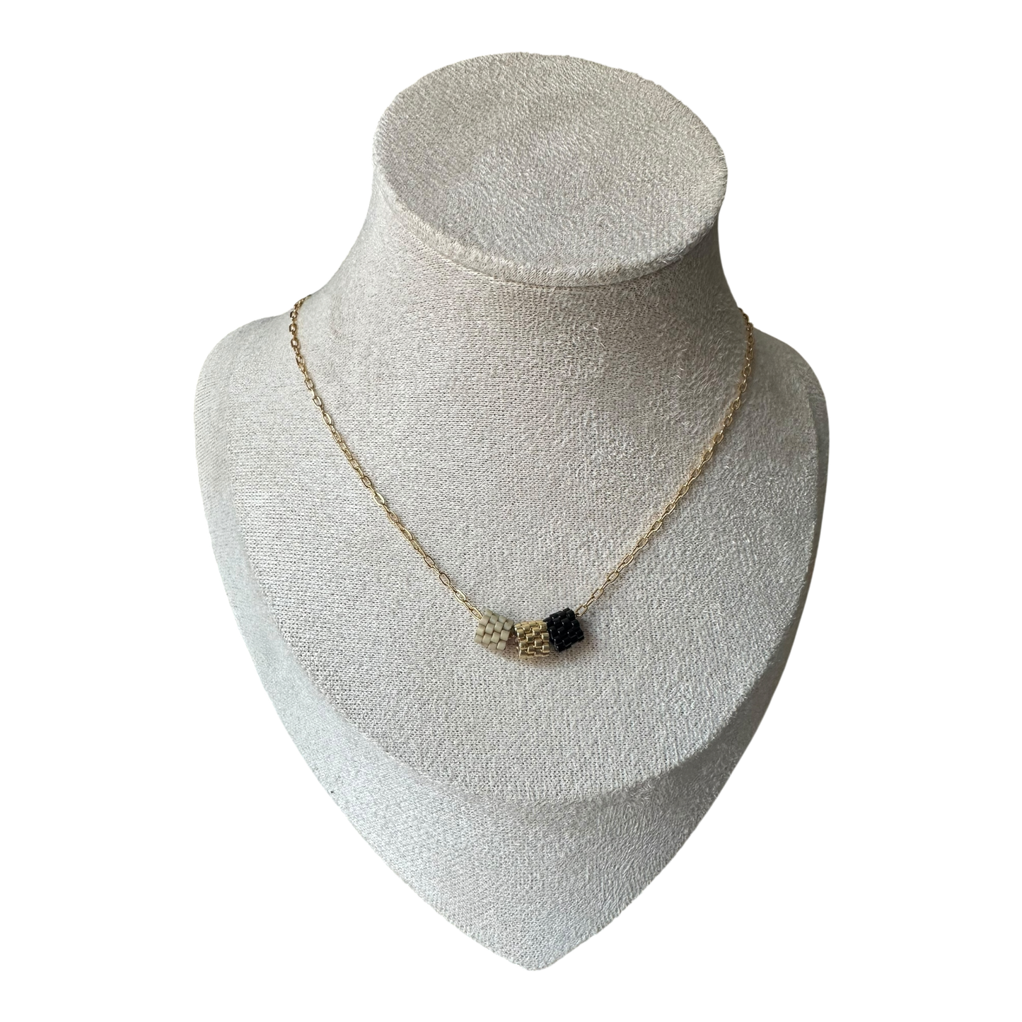 Collar Trini