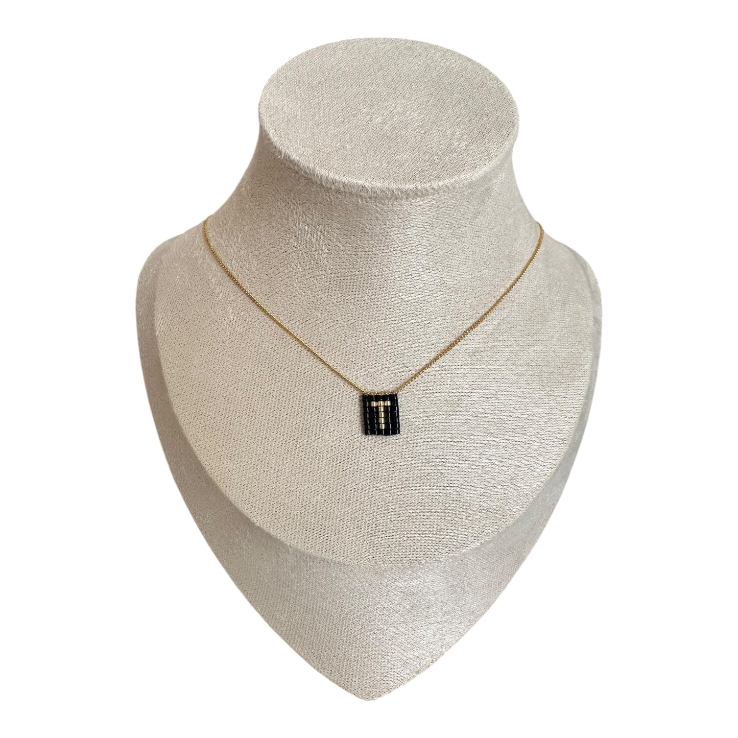 Collar INICIALES mini en negro